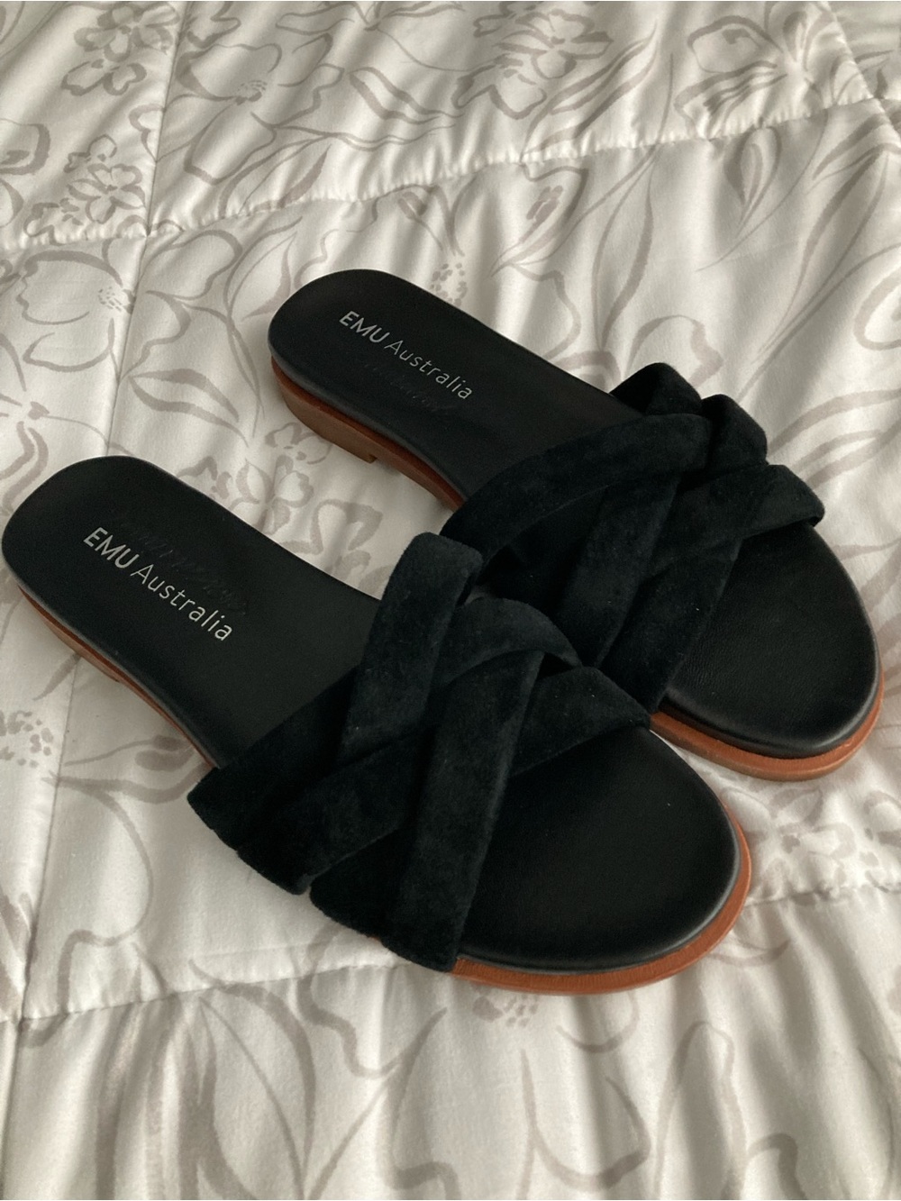 Mud Australia Black Braided Suede Slide Sandals